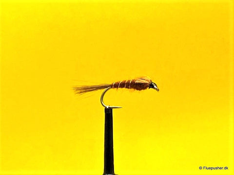 Brauner, goldgerippter Fasanenschwanz